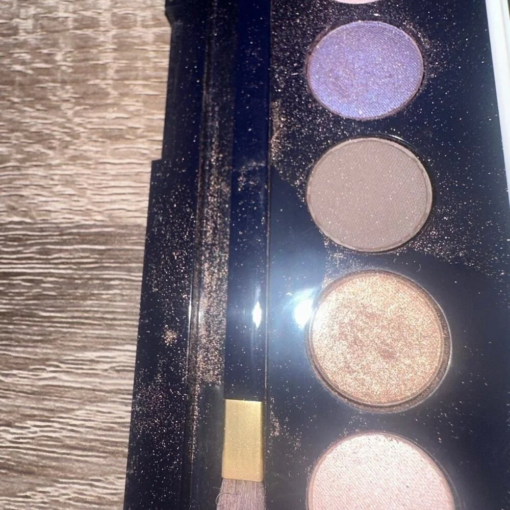 ESTEE LAUDER Lisa Perry Pure Color Eye Shadow Palette‎ 7 color
